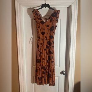 Simply Vera: Vera Wang Brown Floral Linen Maxi Dress